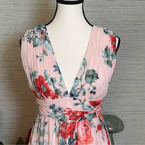 Lulus Garden Meandering Blush Floral Print Maxi Dress Size Small Pink Peach NWT - Picture 12 of 14